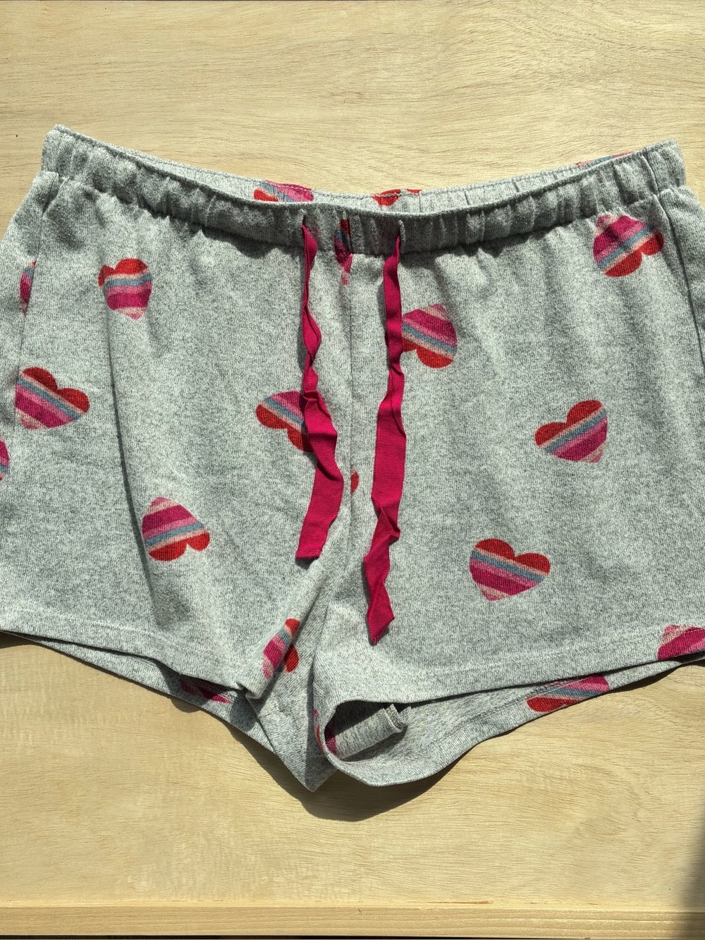 LOFT Sleep Women's Grey Pink Heart Print Pajama Shorts Size
Small Loungewear